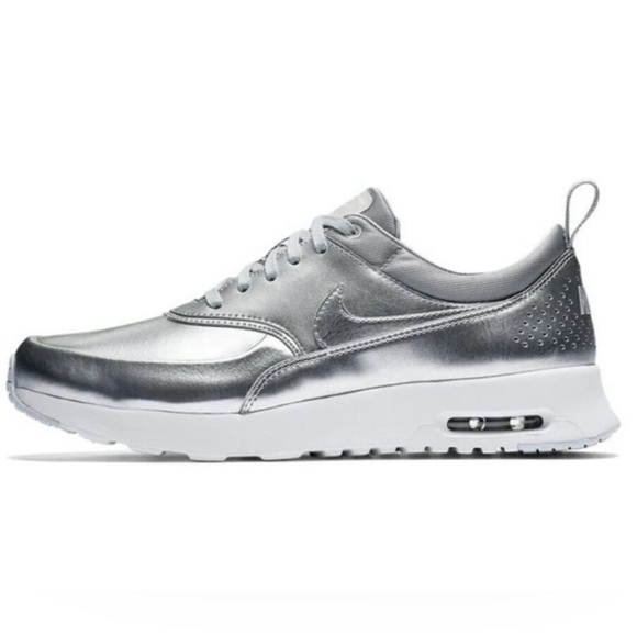 Nike Silver Air Max Thea - Picture 1 of 4